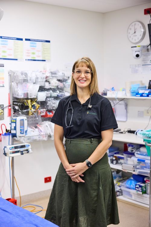 Julia-First-Nations-registrar